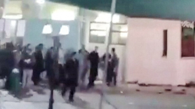 Umman’da cami yakınında silahlı saldırı: Biri polis altı kişi hayatını kaybetti