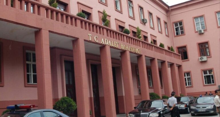 adalet bakanligi 5 bin personel alacak LdkwWt8A