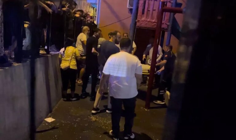 bursada bicakli saldiri kadin agir yaralandi 3CF4Vvsi