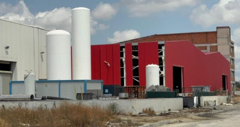 fabrikada kazan patladi 2 isci oldu 5q7ygAqz