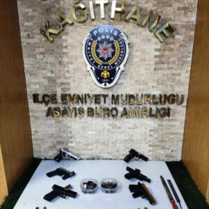 fatihte kuru siki silah operasyonu yAV8BGzT