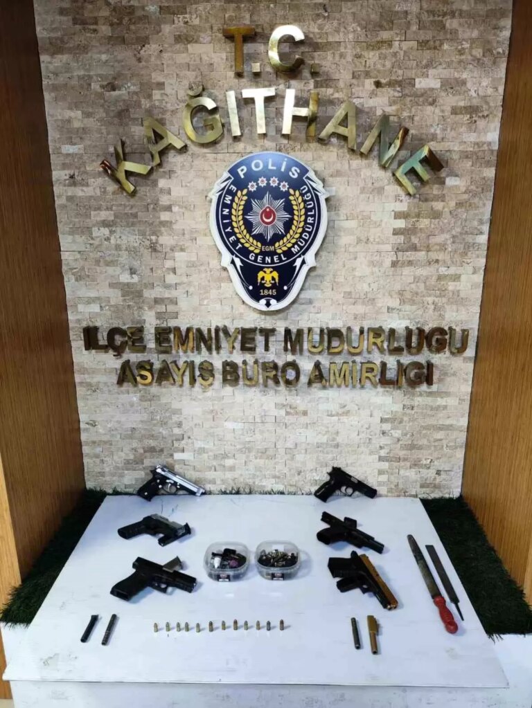 fatihte kuru siki silah operasyonu yAV8BGzT