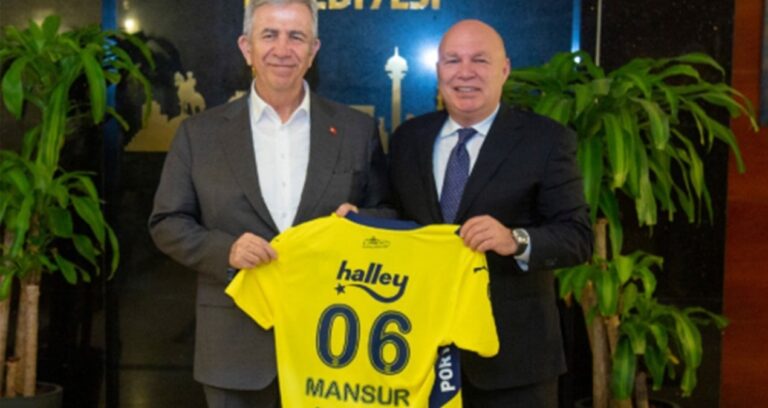 mansur yavastan fenerbahcelileri sevindirecek haber KDIq8IyN