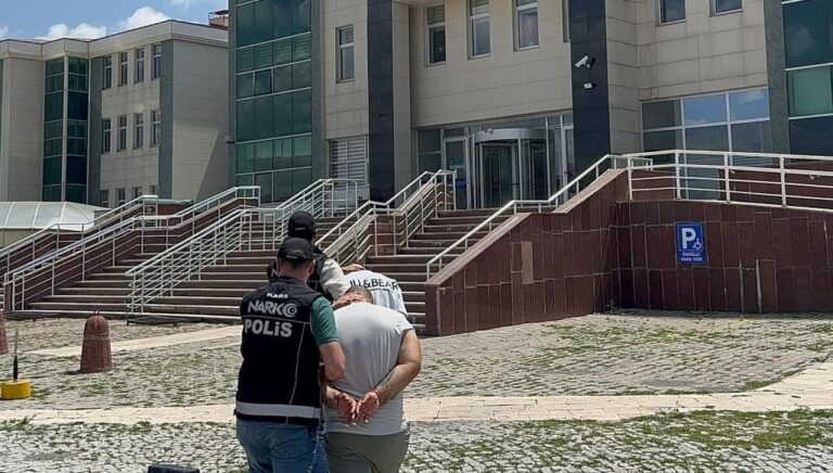 vanda cesitli suclardan 11 kisi tutuklandi RhqzVMUY