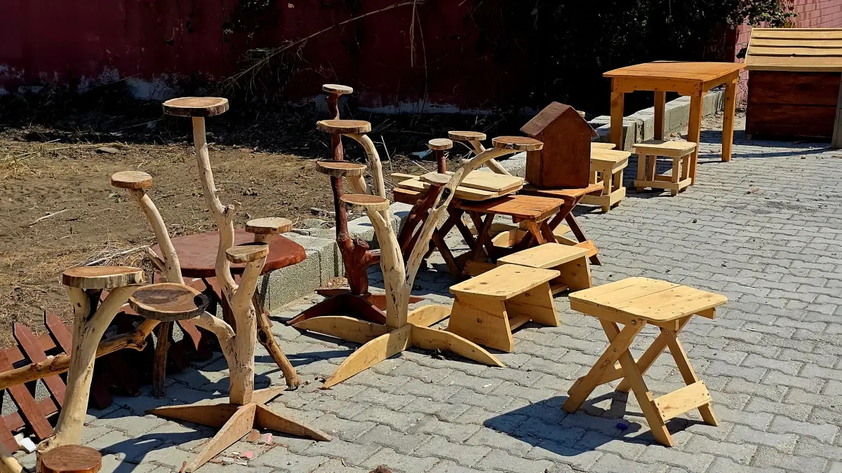 marangoz kaptan depremden sonra yeniden basladi 33XuA2MY