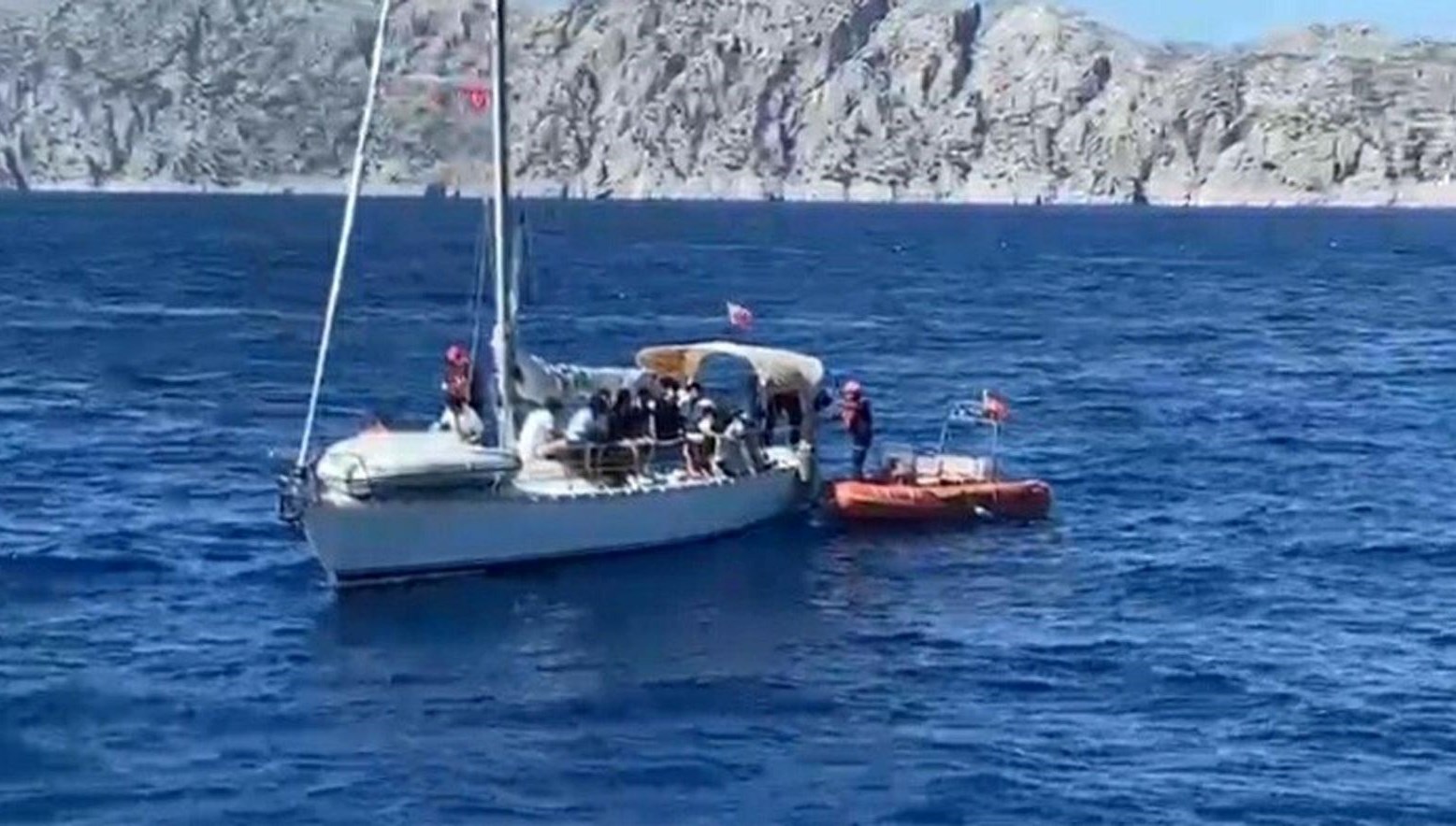 mugla aciklarinda 27 kacak gocmen yakalandi 76lZPQKw