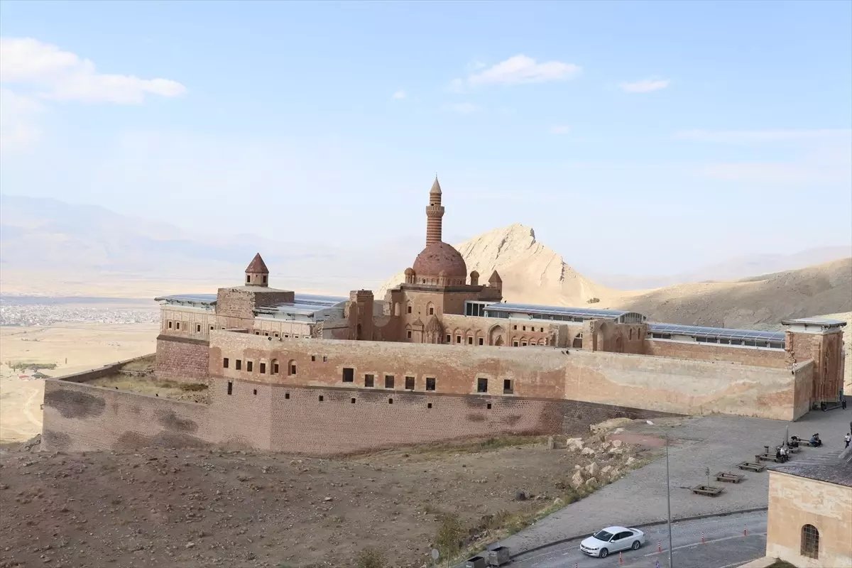 ishak pasa sarayinin unesco dunya mirasi listesi icin yonetim plani hazirlaniyor 5P4ZxmBL.jpg