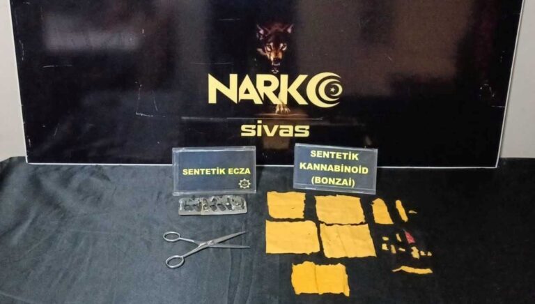 kagitlaraemdirilmis sentetik uyusturucu ele gecirildi iwbaURPf.jpg