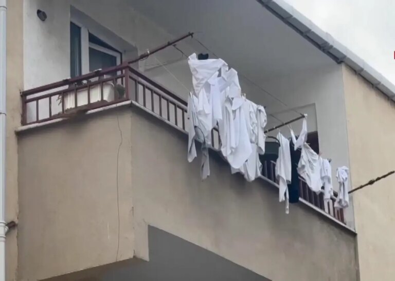 kartalda esini bicaklayarak olduren kadin hakim karsisinda vVkM5rMw.jpg