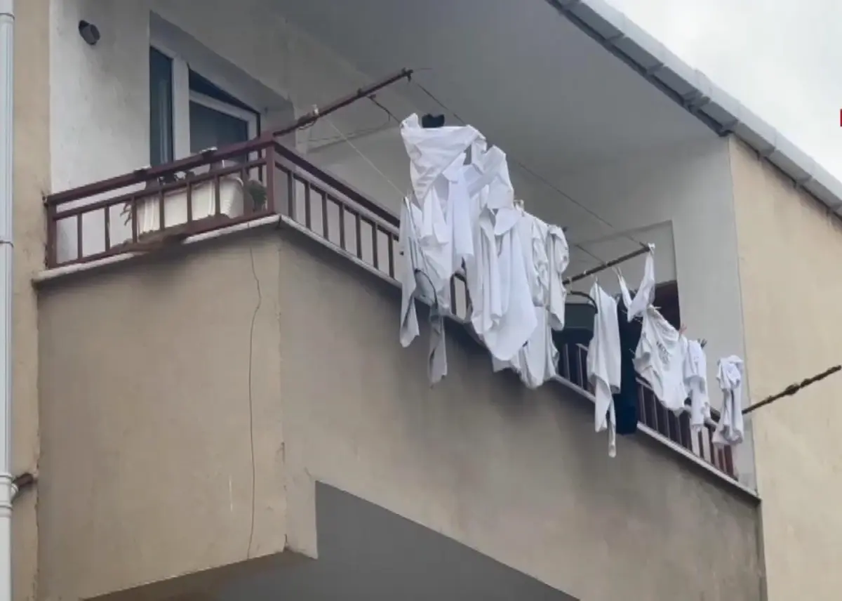 kartalda esini bicaklayarak olduren kadin hakim karsisinda vVkM5rMw.jpg