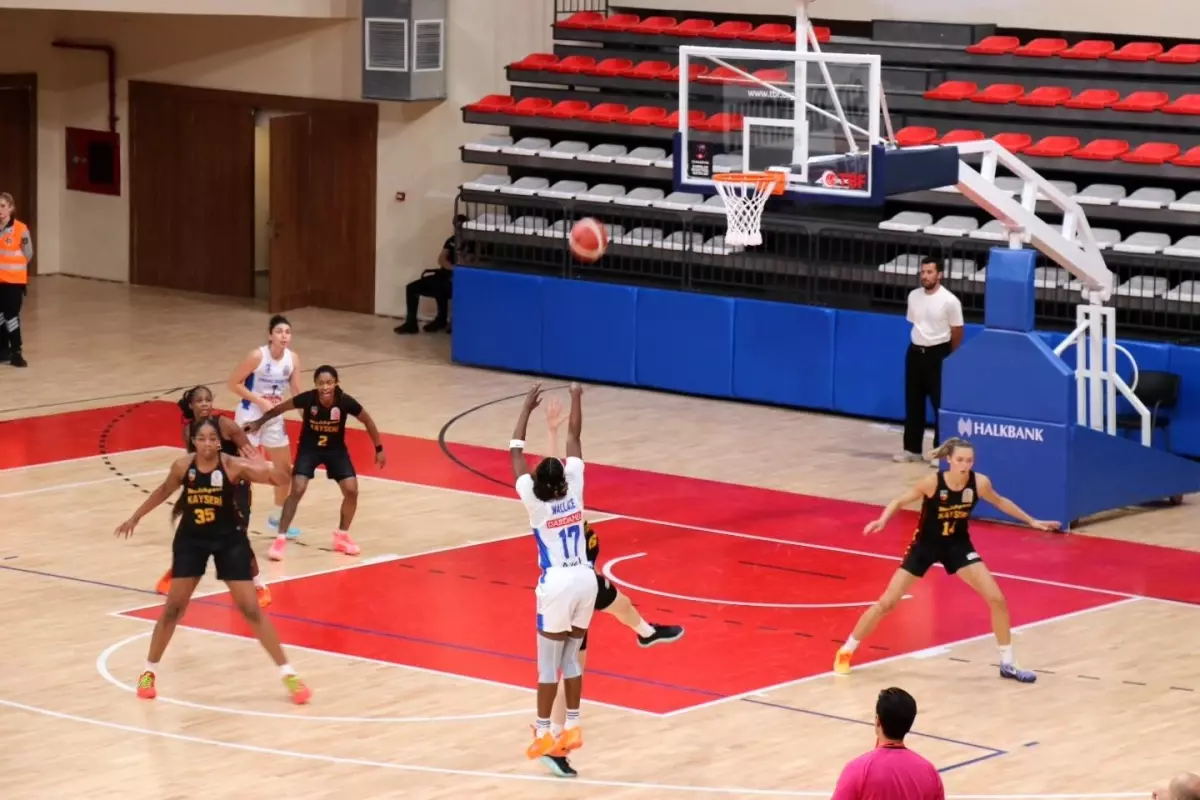 melikgazi kayseri basketbol dardanel canakkaleyi farkli gecti Ig4Nh8cK