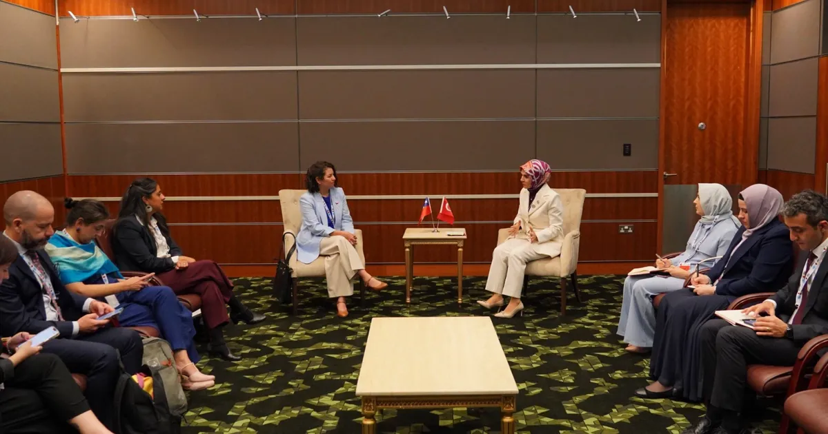 bakan goktas 2 dunya sosyal kalkinma zirvesi icin katarda dZHetUaJ.webp