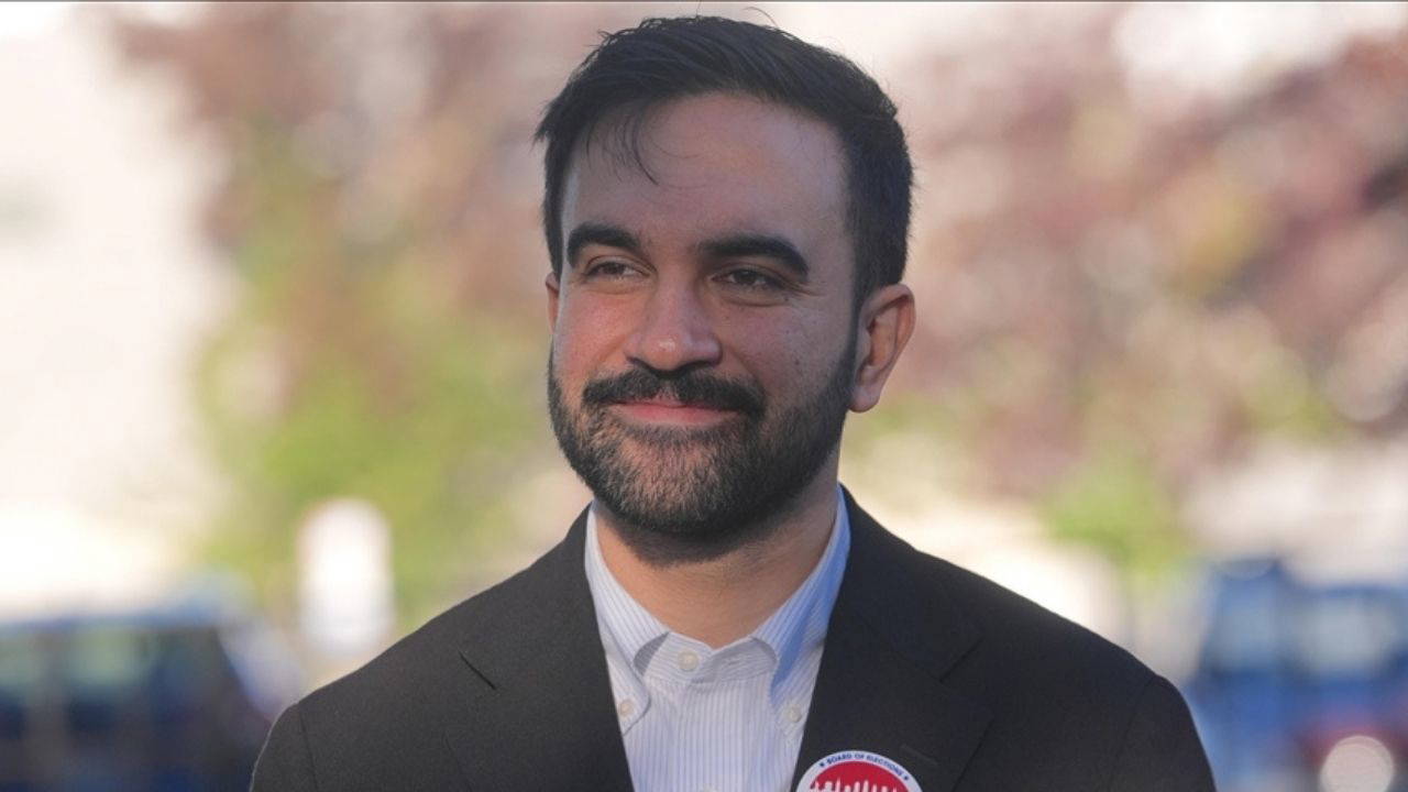 zohran mamdani kimdir new york belediye baskani zohran mamdani kac yasinda nereli kU18urdv.jpg